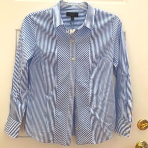 Banana Rep Tailored fit Size 10 ladies dress shirt